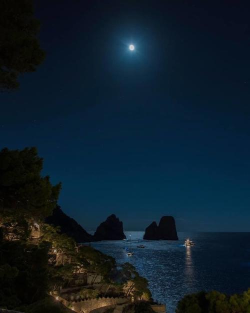 Capri By Night