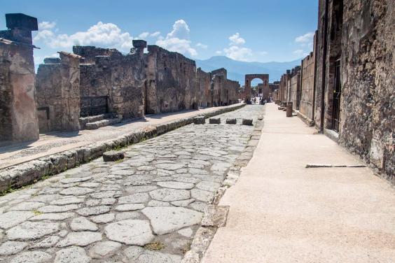 Pompeii and Herculaneum Excursion
