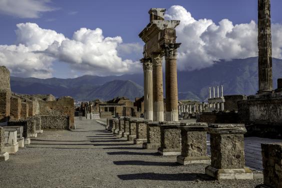 Pompeii and Herculaneum Excursion-1